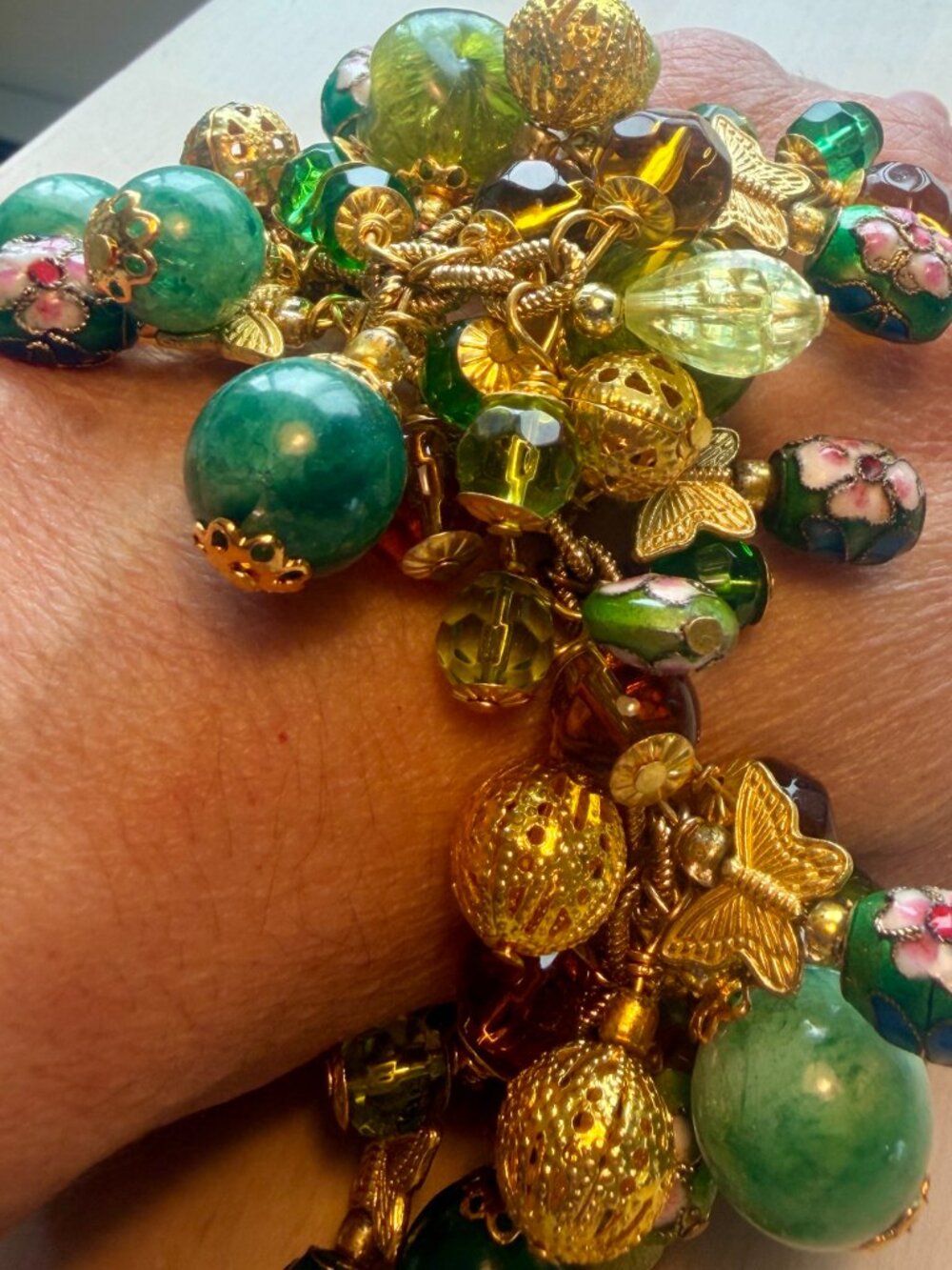 Green and Gold Toned Dangling Bracelet - Picture 9 of 9